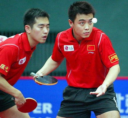 英格兰队力克韩国队，王皓统治全场