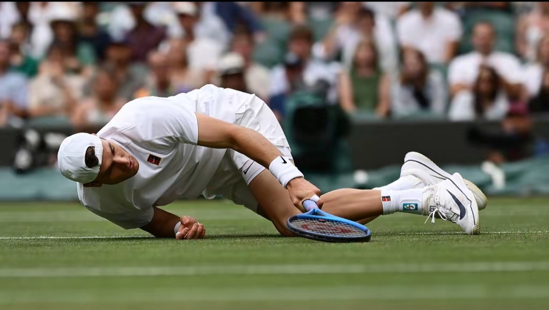 戴维斯杯逆转拉沃尔杯，穆雷点燃赛场