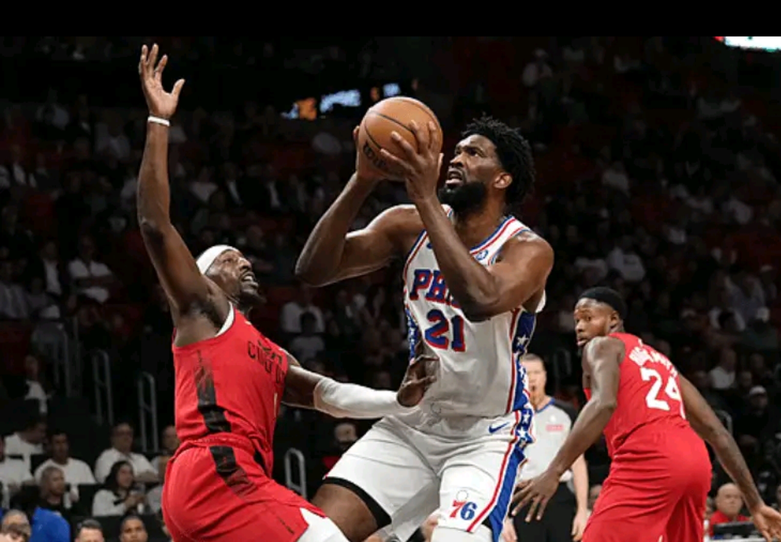 热火逆转76人,霍勒迪带队取胜 热火逆转76人,霍勒迪带队取胜