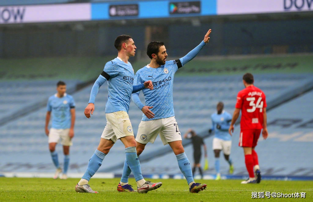 雷诺车队逆转迈凯伦,佩雷兹状态火热 雷诺车队逆转迈凯伦,佩雷兹状态火热