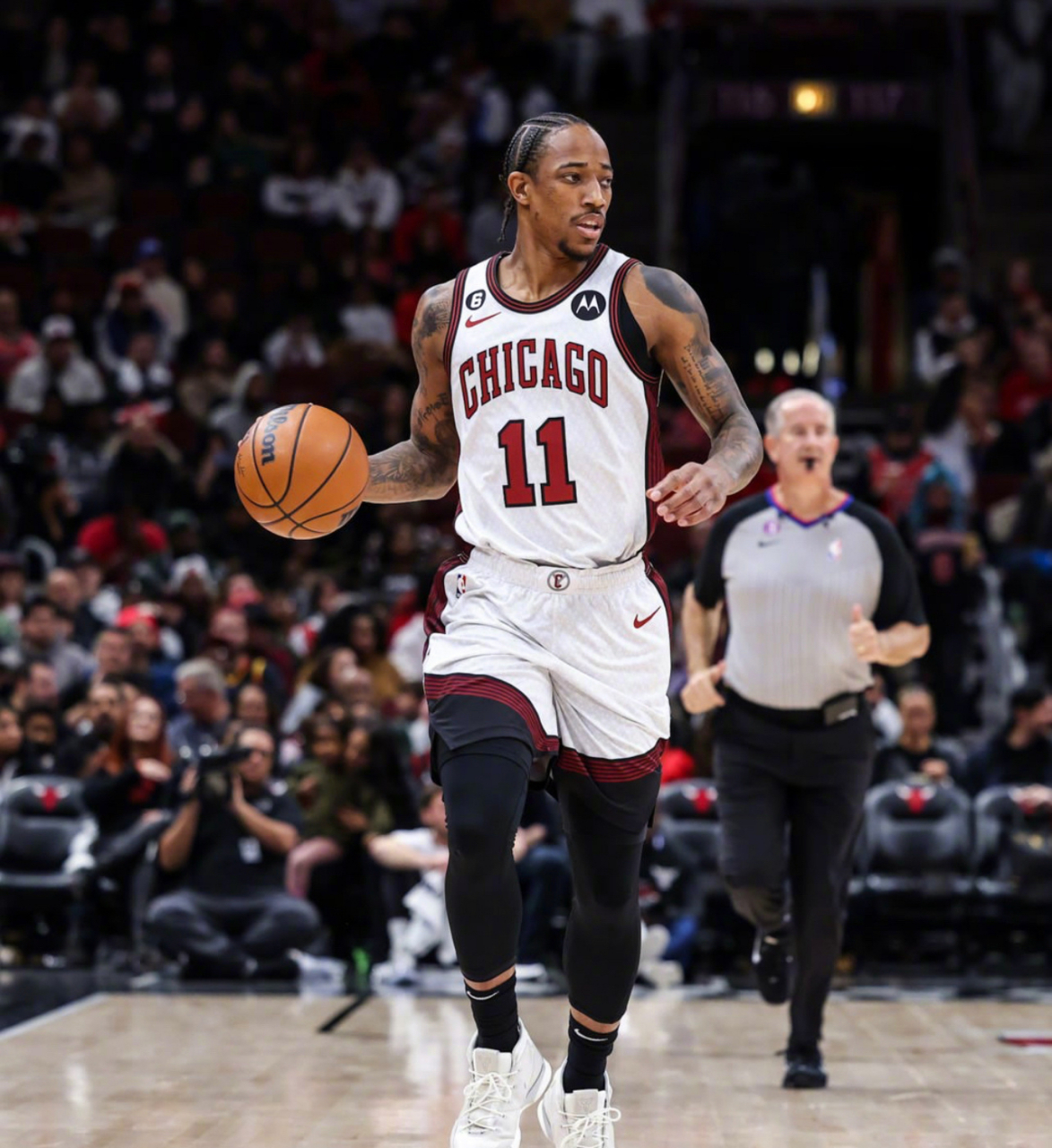 步行者横扫凯尔特人，德罗赞扛起全队