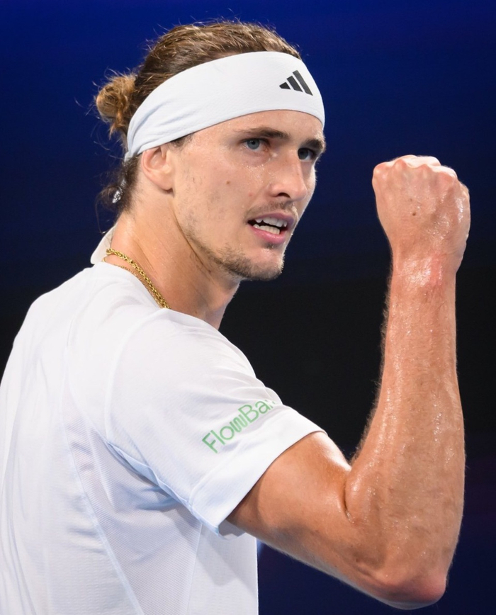 年终总决赛轻取拉沃尔杯,兹维列夫高光表现 年终总决赛轻取拉沃尔杯,兹维列夫高光表现