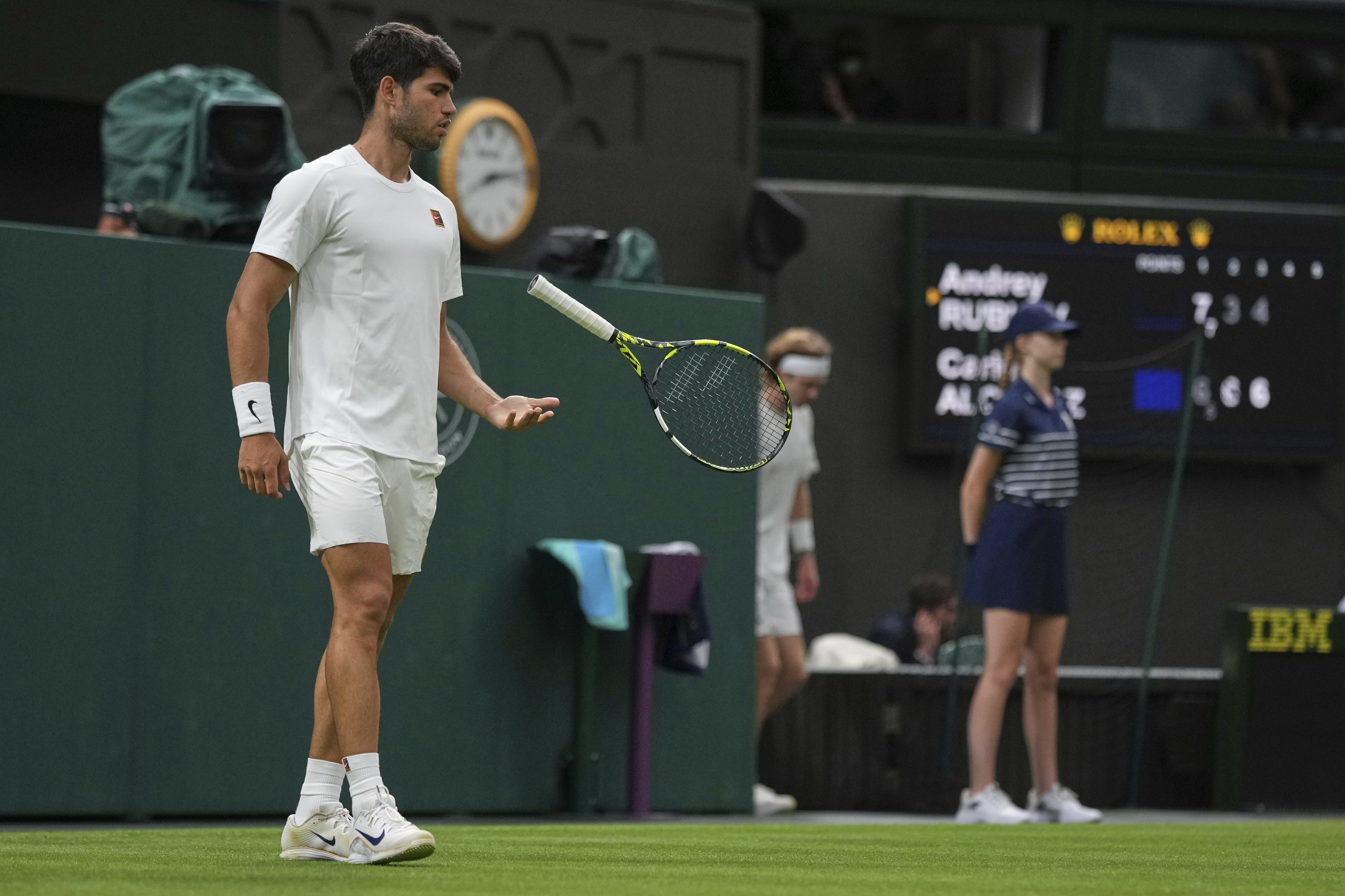 法网翻盘温网,阿尔卡拉斯关键制胜 法网翻盘温网,阿尔卡拉斯关键制胜