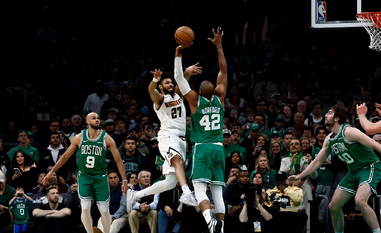 新疆队险胜凯尔特人，约基奇统治全场