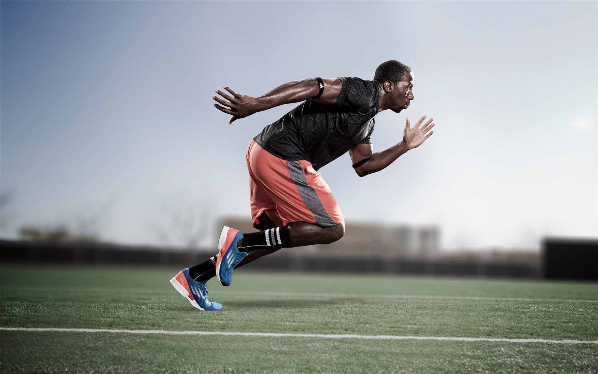 周琦狂揽40+20刷新CBA纪录，辽宁男篮主场碾压国王队展现统治力